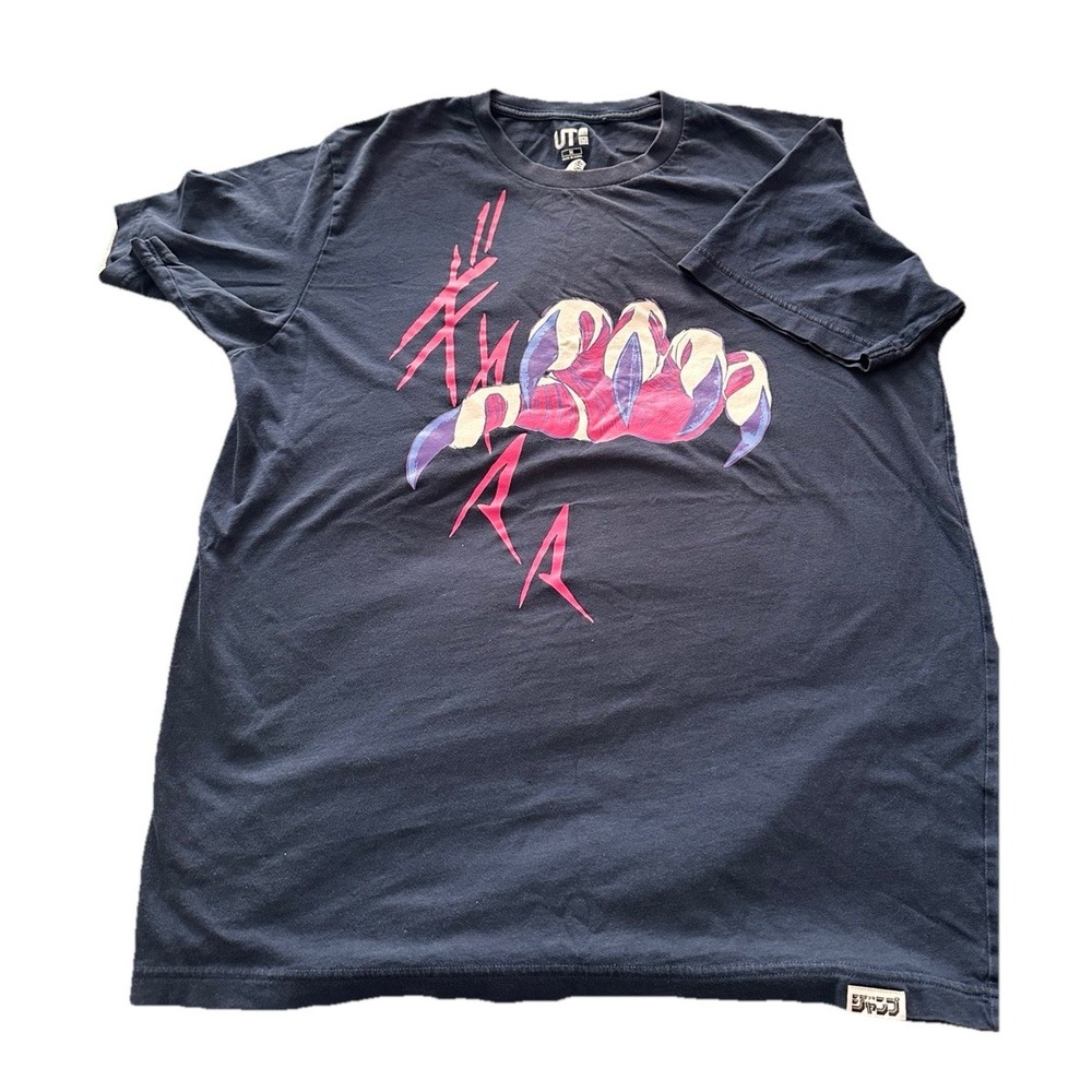 Uniqlo UT Naruto T Shirt Size M